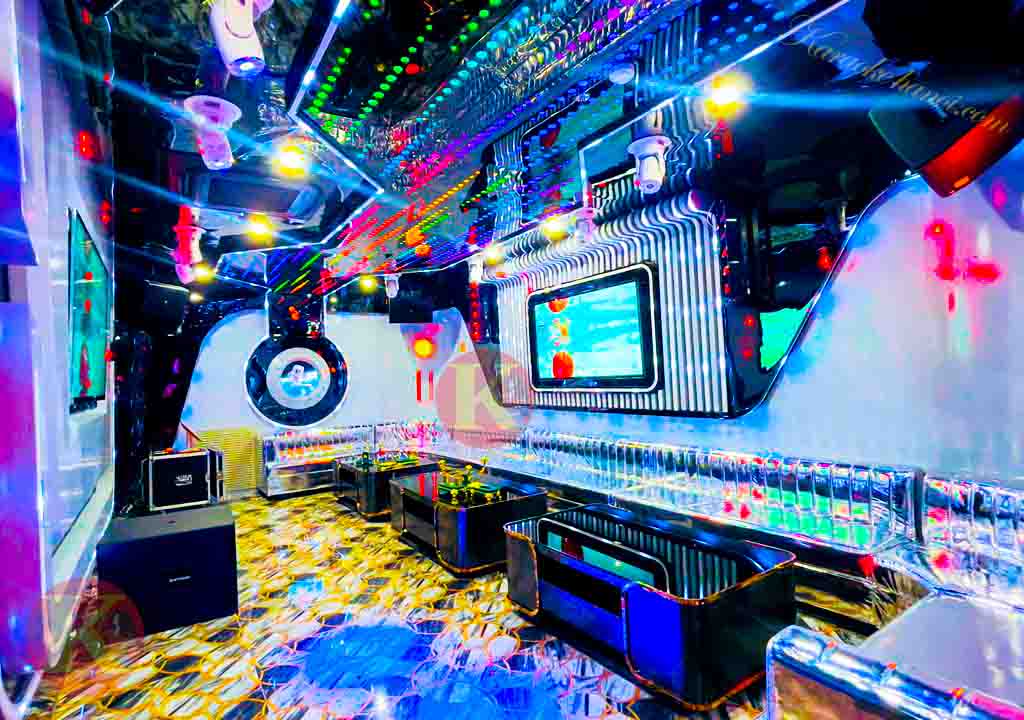 Karaoke Royal Club 26 Nhổn | Đặt Phòng | Karaokehanoi.com